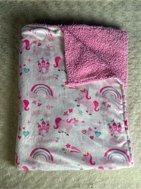 Le Bebe Favorite Pink Unicorn Rainbow Baby Blanket Sherpa White Castle Stars